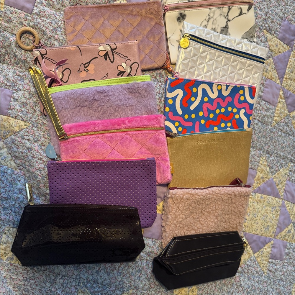 Stylish Women's Multi-Color Clutch Set